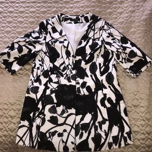 Large Nine West Light Jacket